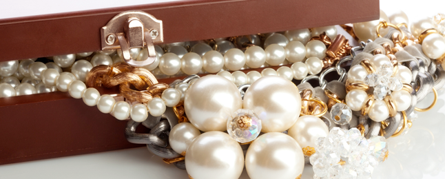 pearls & opals